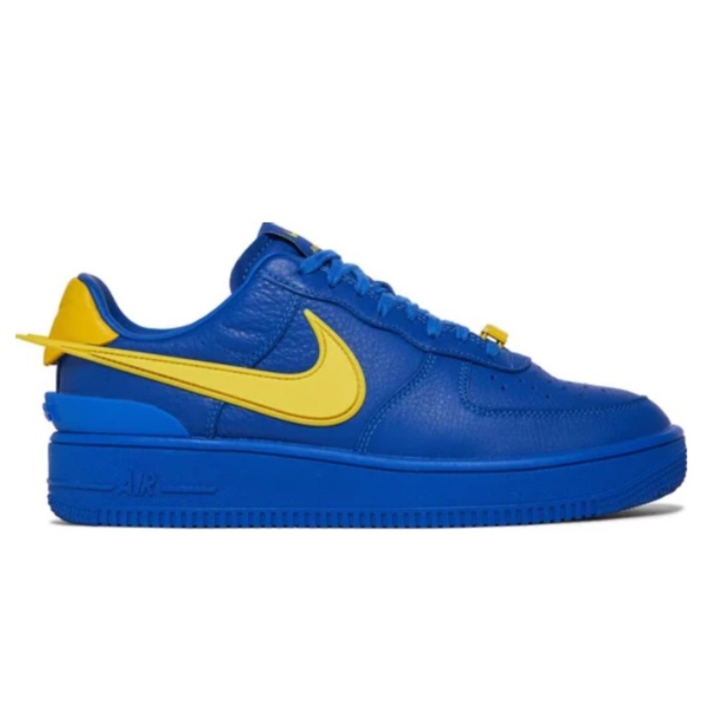 NIKE Air Force 1 Low